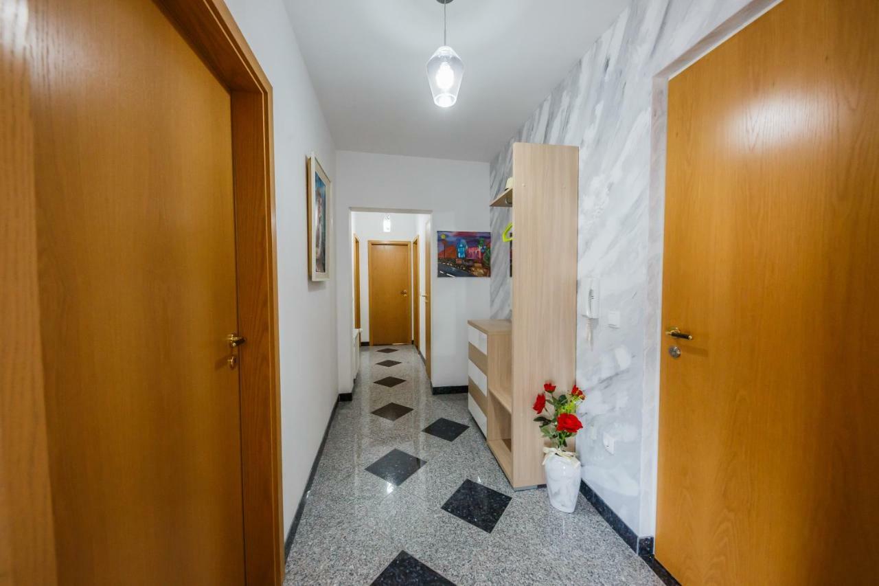 Apartman Lucija Kaštela Eksteriør bilde