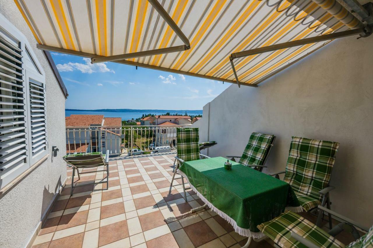 Apartman Lucija Kaštela Eksteriør bilde