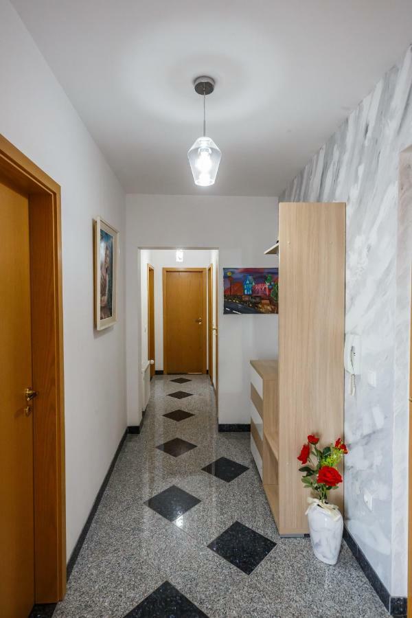 Apartman Lucija Kaštela Eksteriør bilde